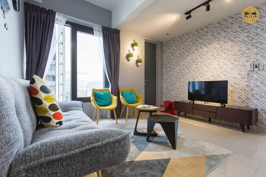 Apartment Seaview Sunrise 1Br At Tropicana 218 At Central Location & Food Hunt Friendly George Town